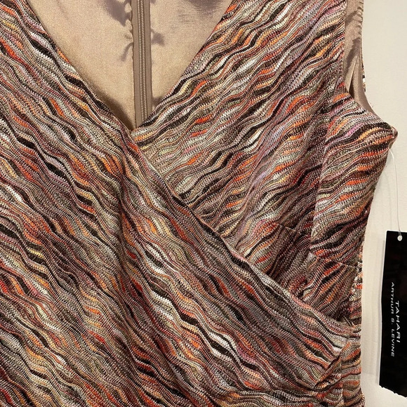 Tahari Arthur S Levine | Patterned Faux Wrap Pleat Sleeveless Sheath Dress 2 - Picture 3 of 9